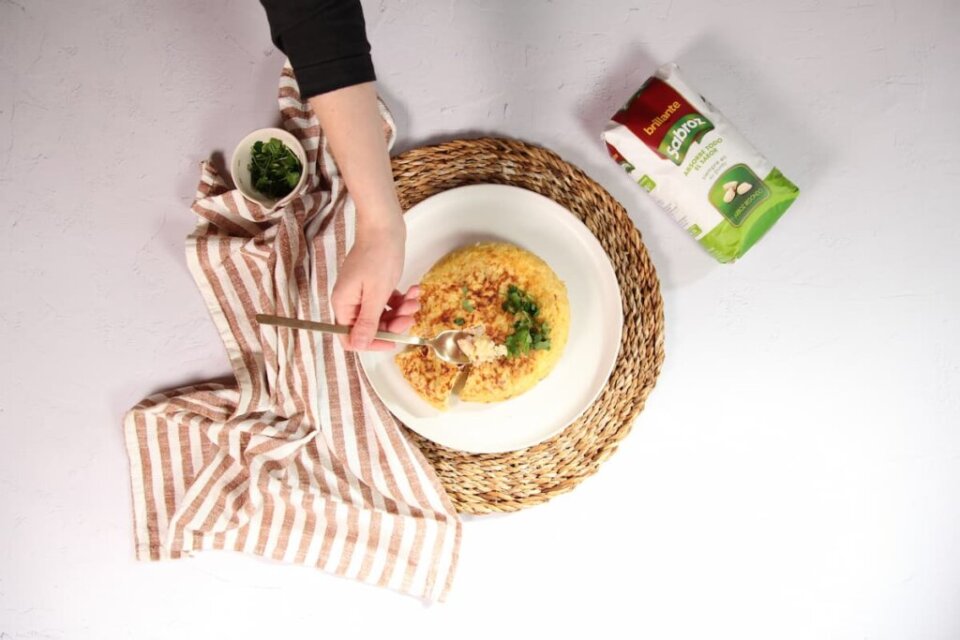 Tortilla de arroz con jamón y queso: una receta fácil y deliciosa