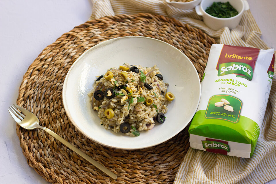 Arroz con aceitunas: Sabor mediterráneo en tu mesa