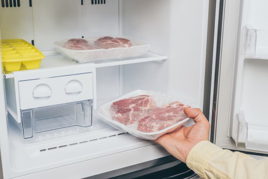 Métodos para descongelar carne rápidamente