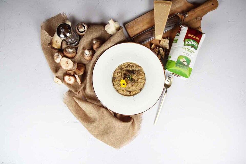 Risotto de boletus: receta tradicional italiana