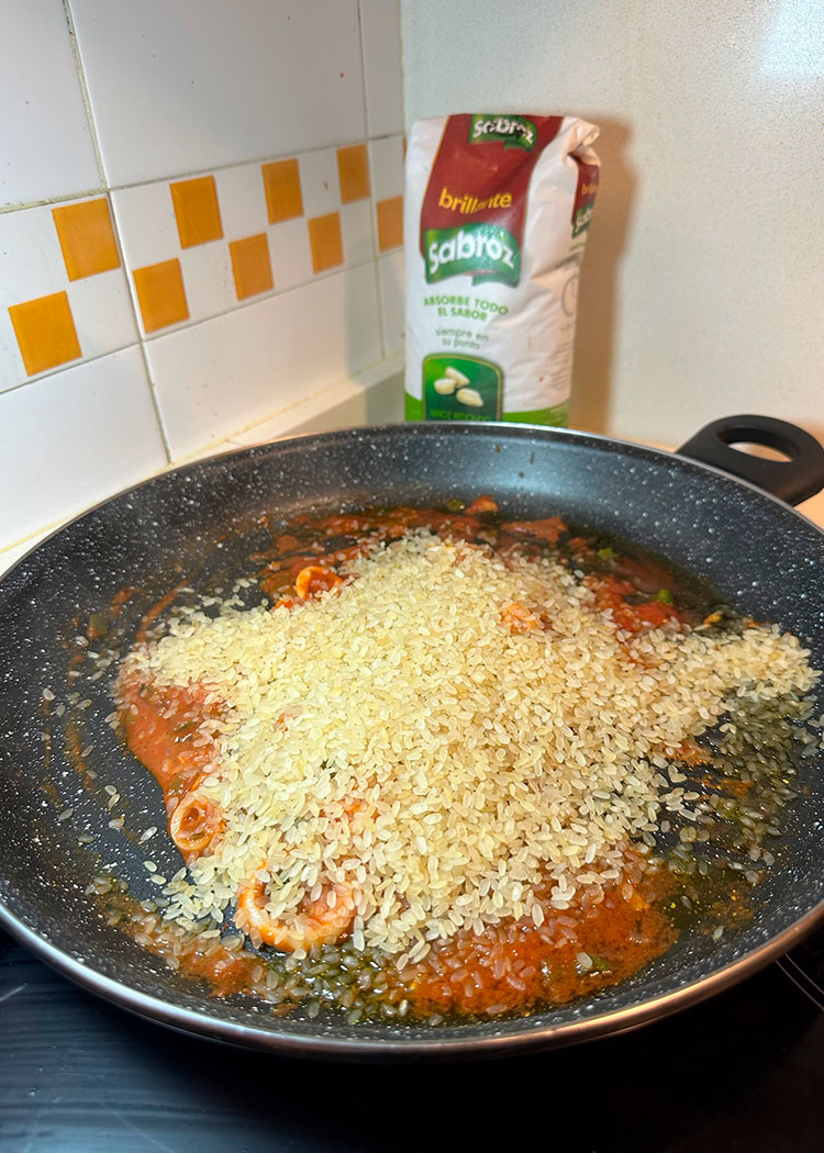 Arroz del senyoret: sabor del mar sin mancharse las manos