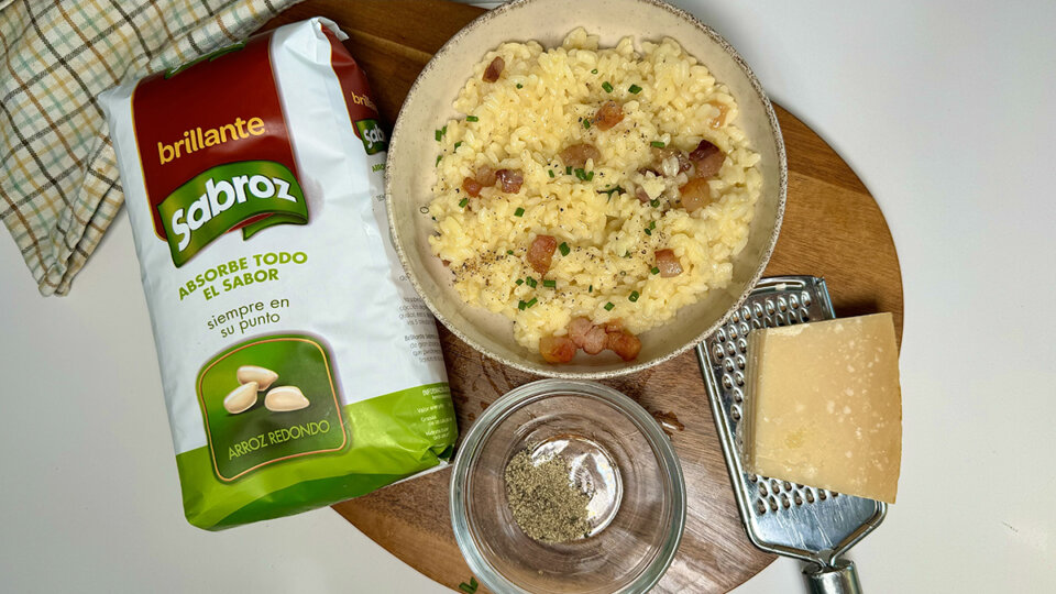 Risotto carbonara: receta tradicional italiana