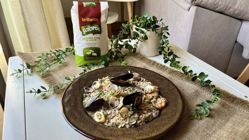 cuánto pesa un grano de arroz