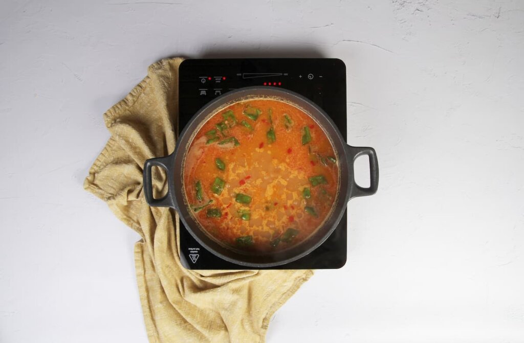 Incorporación del arroz y el caldo