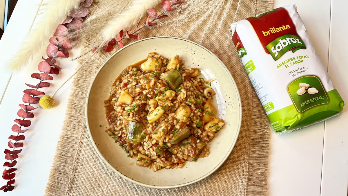 Arroz con sepia y verduras: receta fácil y deliciosa