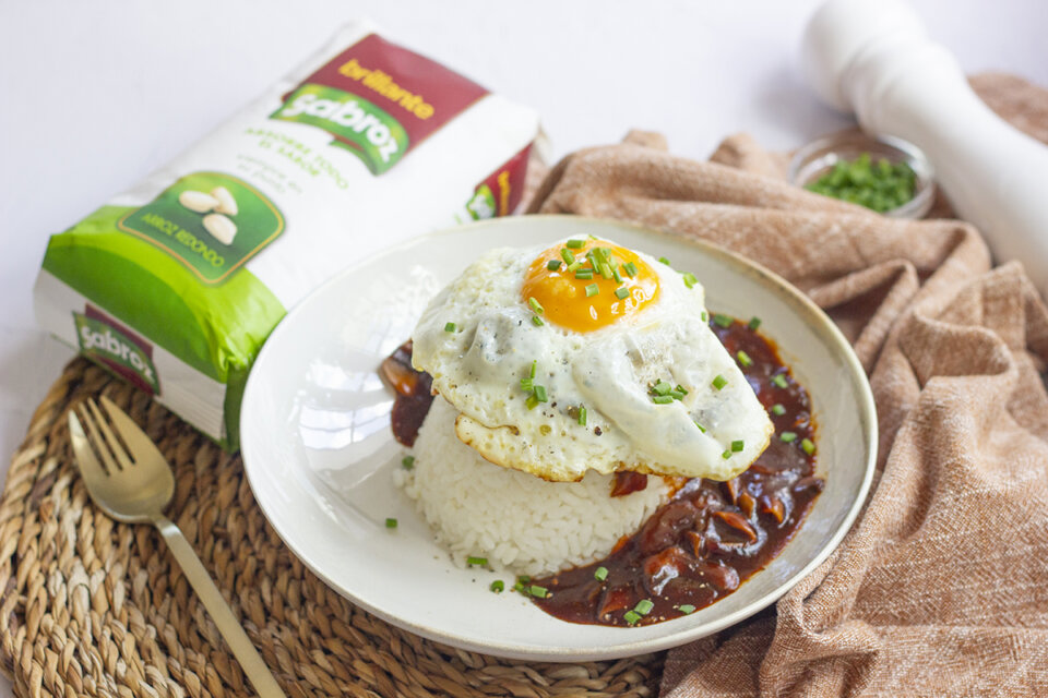 Loco moco: receta hawaiana fácil y deliciosa