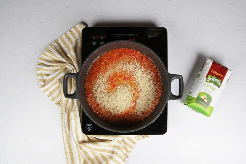 Paso a paso arroz con centollo echar arroz