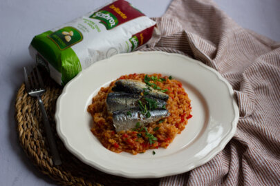 Arroz con sardinas