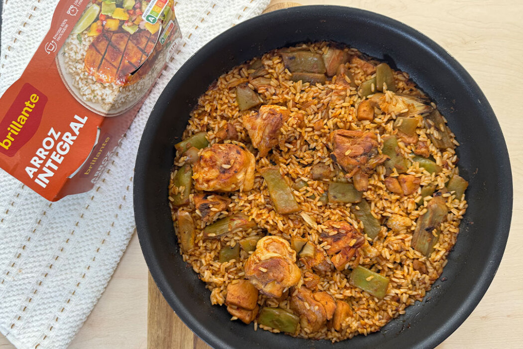 Paella de arroz integral