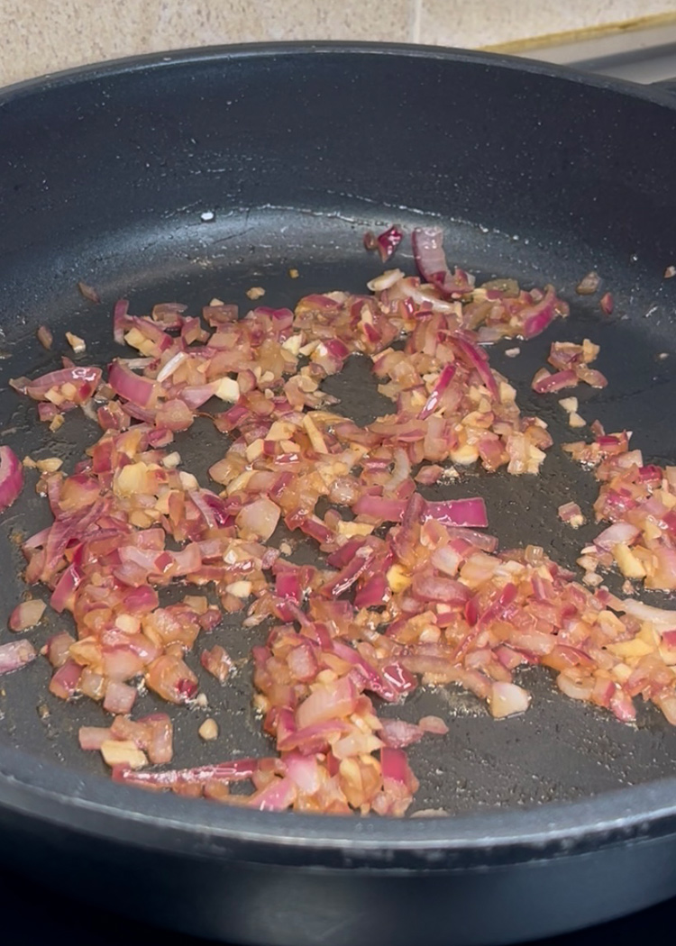 Sofrito para paella de marisco