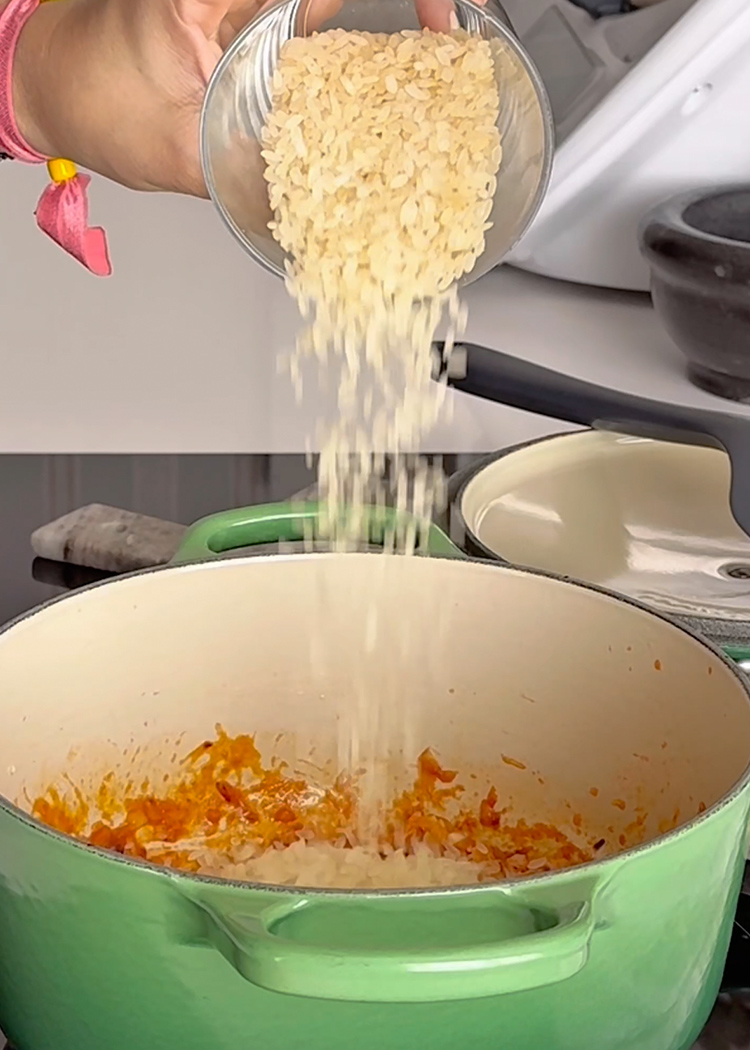 Rehogar arroz para arroz con atún