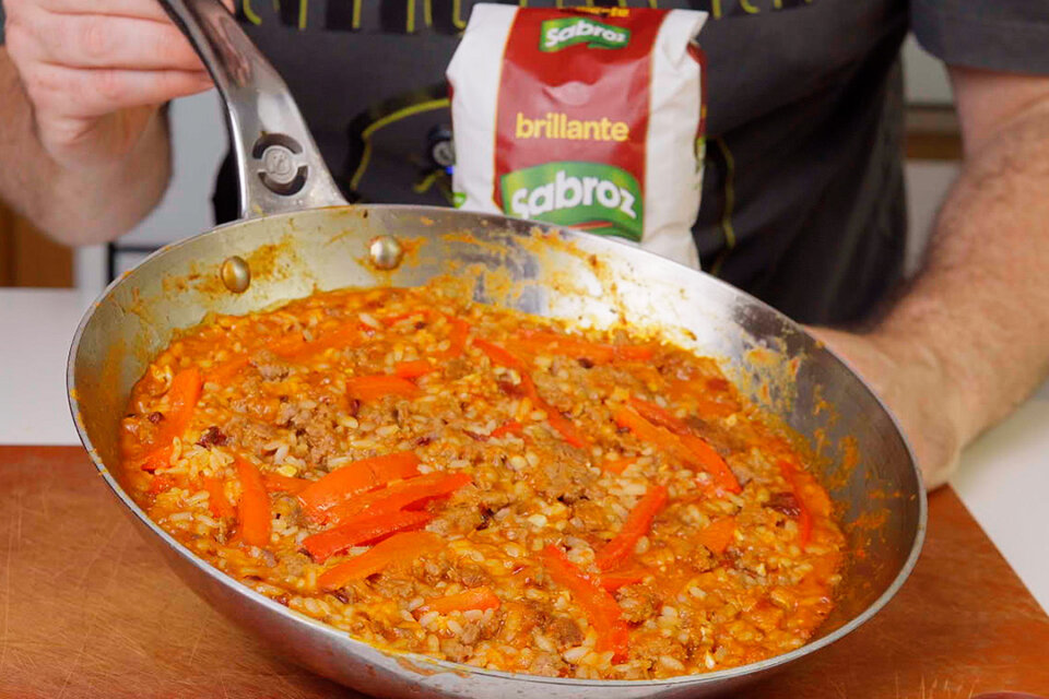 Arroz con carne picada