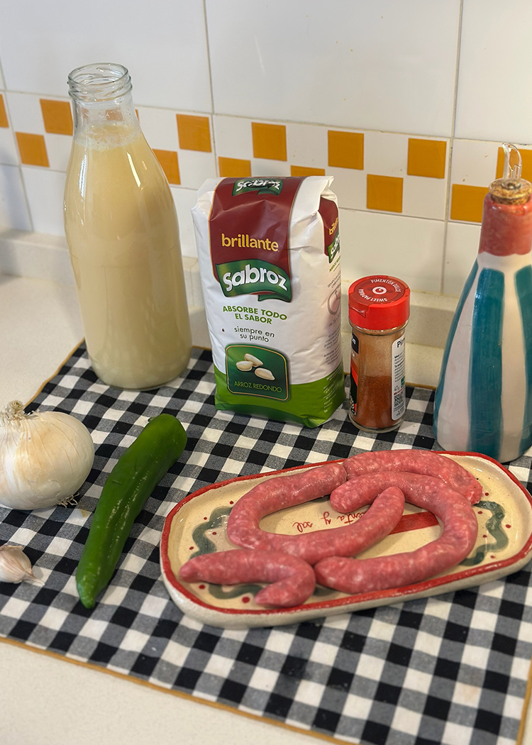 Ingredientes para arroz con longanizas