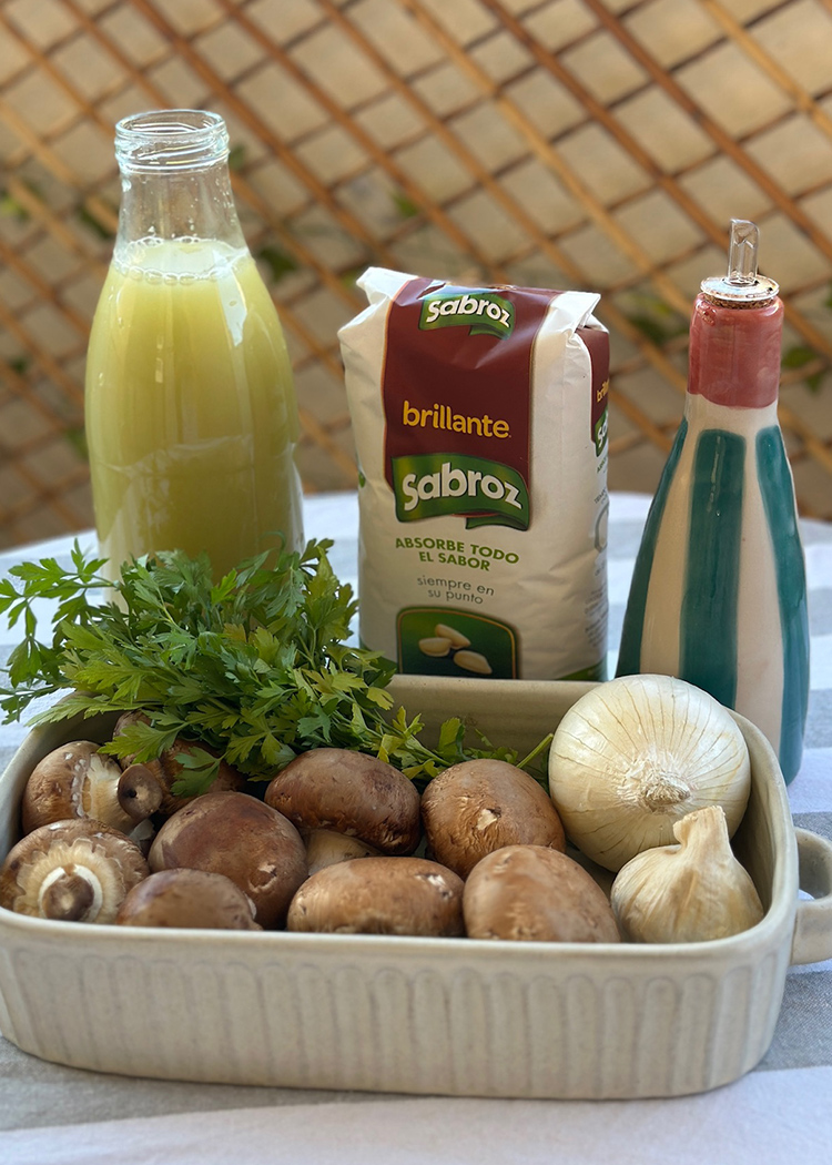 ingredientes para arroz con champiñones