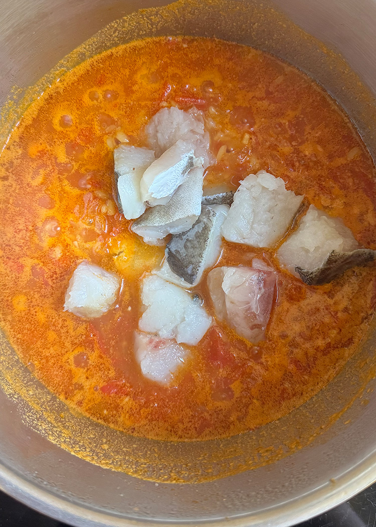 incorporar bacalao para arroz con bacalao