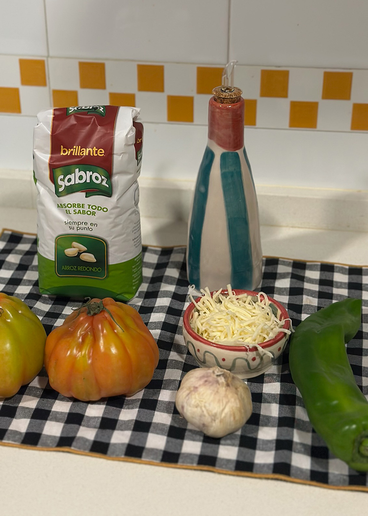 ingredientes para tomates rellenos de arroz