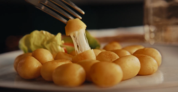 ¿Solos o acompañados? Inspiración para tus cenas